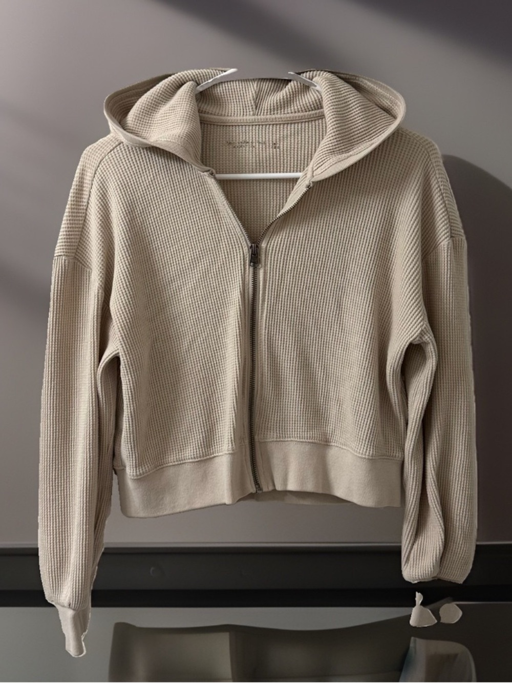 Abercrombie Womens XS Cropped Waffle Knit Zip Hoodie Beige Thermal Oversized